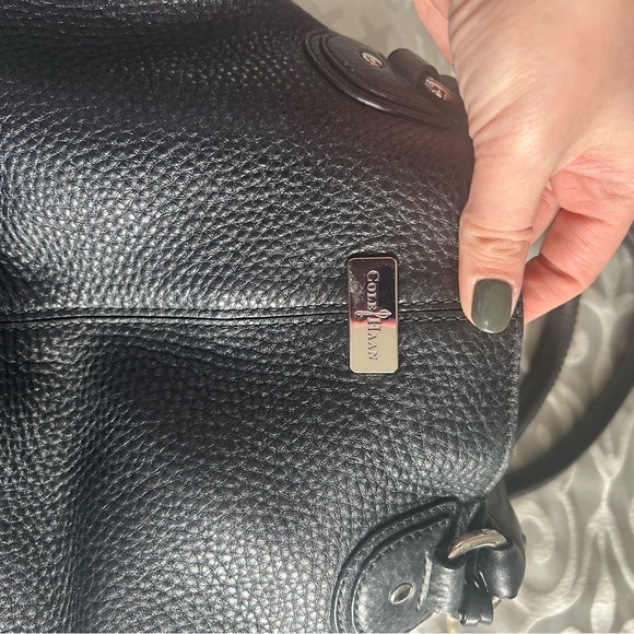 Cole Haan black leather bucket bag - Picture 6 of 7